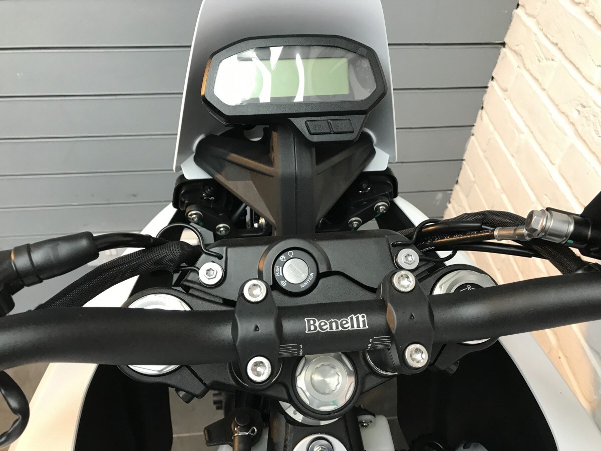 Used Benelli BKX 125 for sale - 78396193: Photo 5