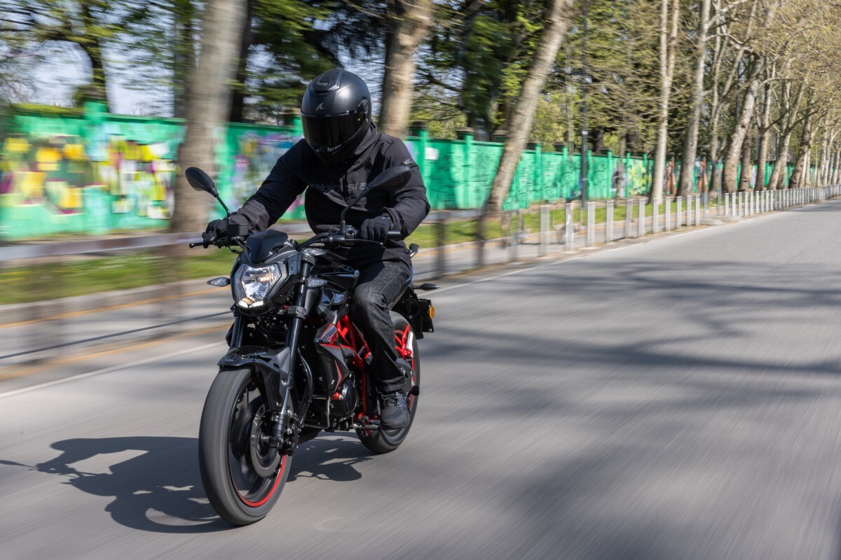 Used Benelli BN 125 for sale - 78396208: Photo 9