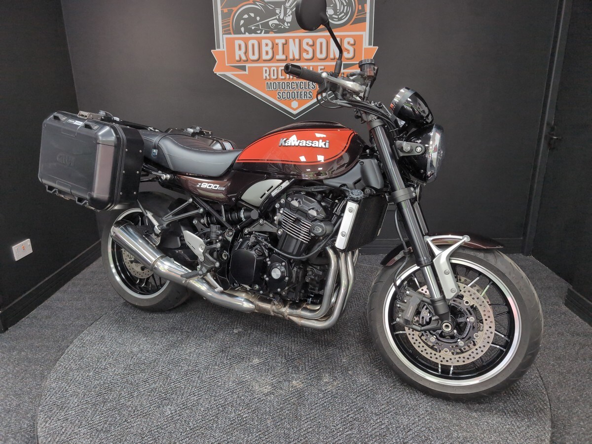 Used Kawasaki ZR 900 CJFB 2018 for sale - 78836328: Photo 3