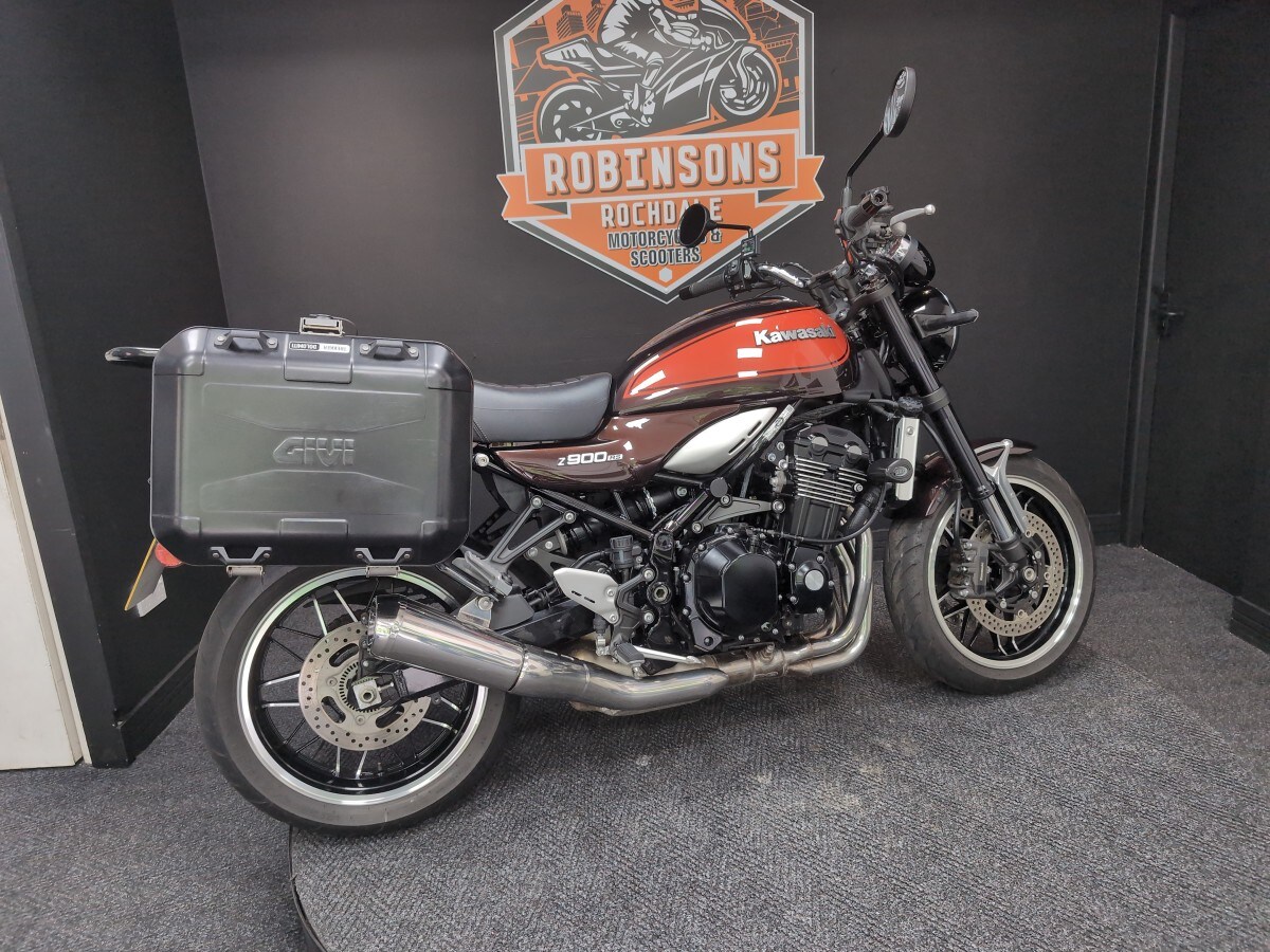 Used Kawasaki ZR 900 CJFB 2018 for sale - 78836328: Photo 7