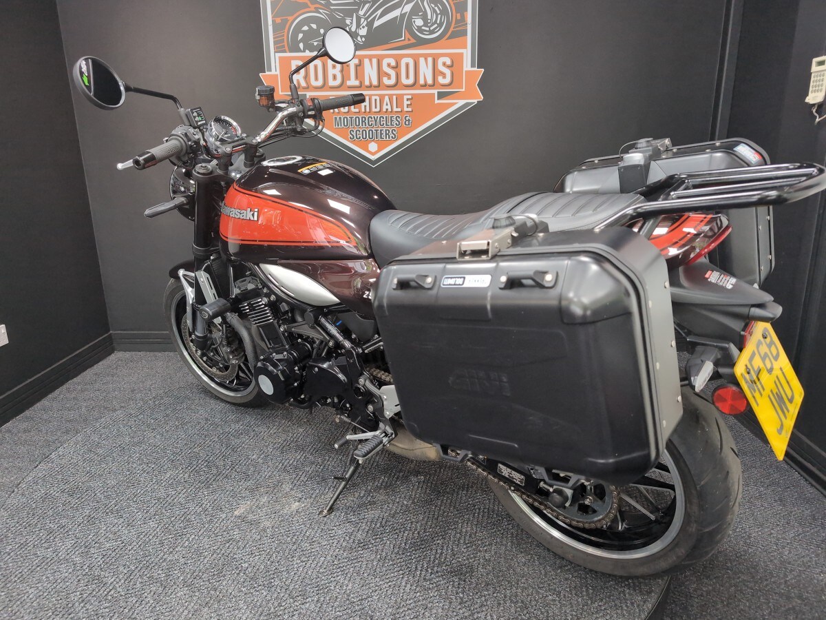 Used Kawasaki ZR 900 CJFB 2018 for sale - 78836328: Photo 8