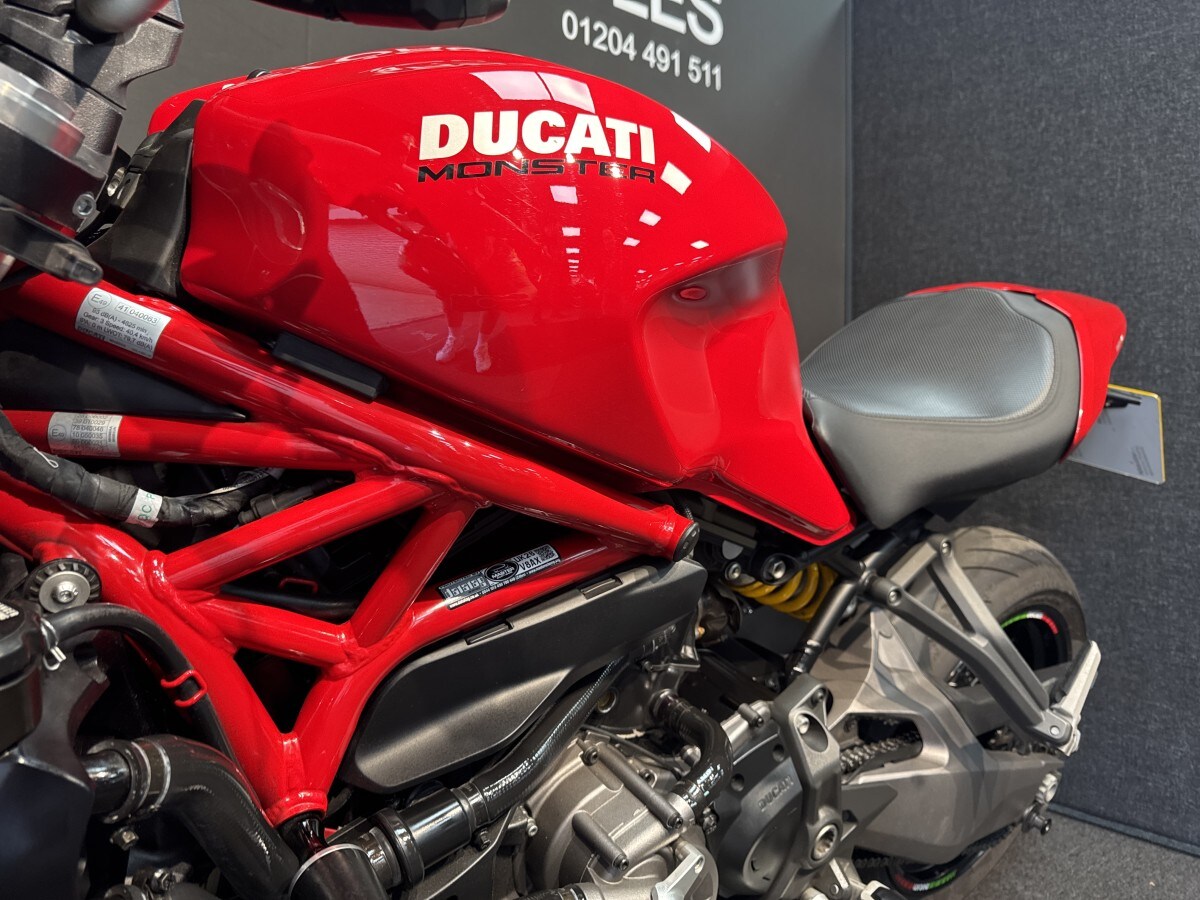 Used Ducati Monster 821 2018 for sale - 78394468: Photo 17
