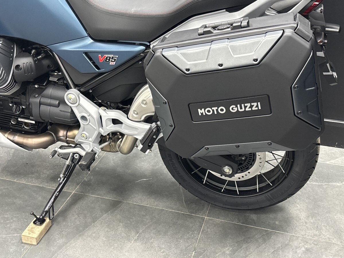 Used Moto Guzzi V85 TT TRAVEL for sale - 78394812: Photo 10