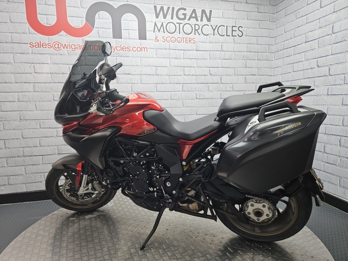 Used MV Agusta Turismo Veloce Lusso SCS 75th ANNIVERSARY MODEL 2022 for sale - 78393160: Photo 12
