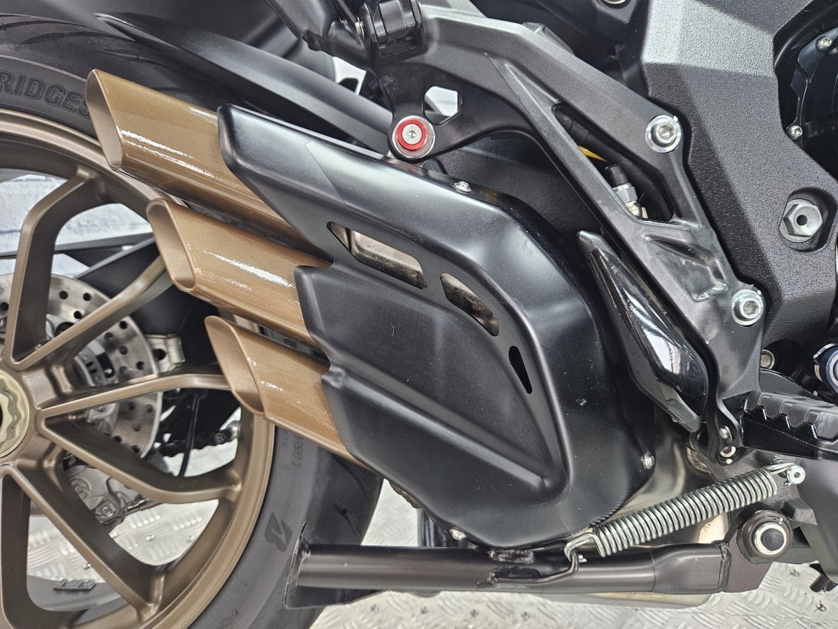 Used MV Agusta Turismo Veloce Lusso SCS 75th ANNIVERSARY MODEL 2022 for sale - 78393160: Photo 9