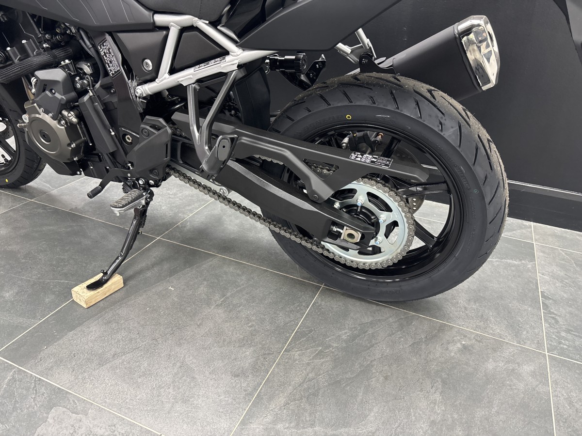 Used Suzuki DL800 RE V STROM for sale - 78395197: Photo 11
