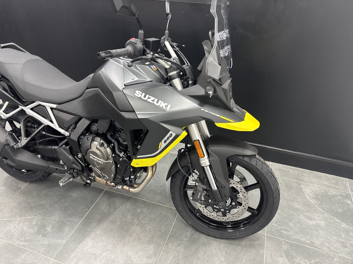 Used Suzuki DL800 RE V STROM for sale - 78395197: Photo 2