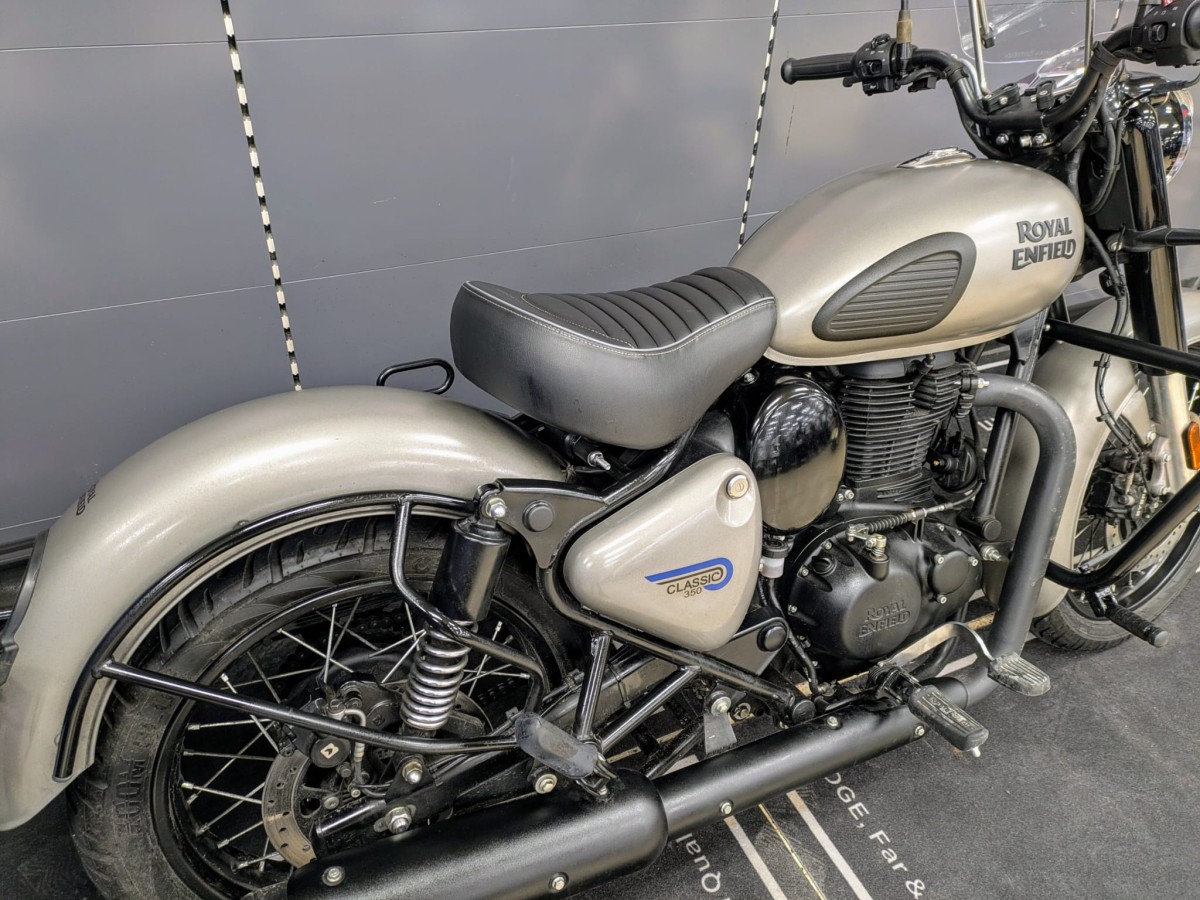 Used Royal Enfield Classic 350 2024 for sale - 78393638: Photo 6