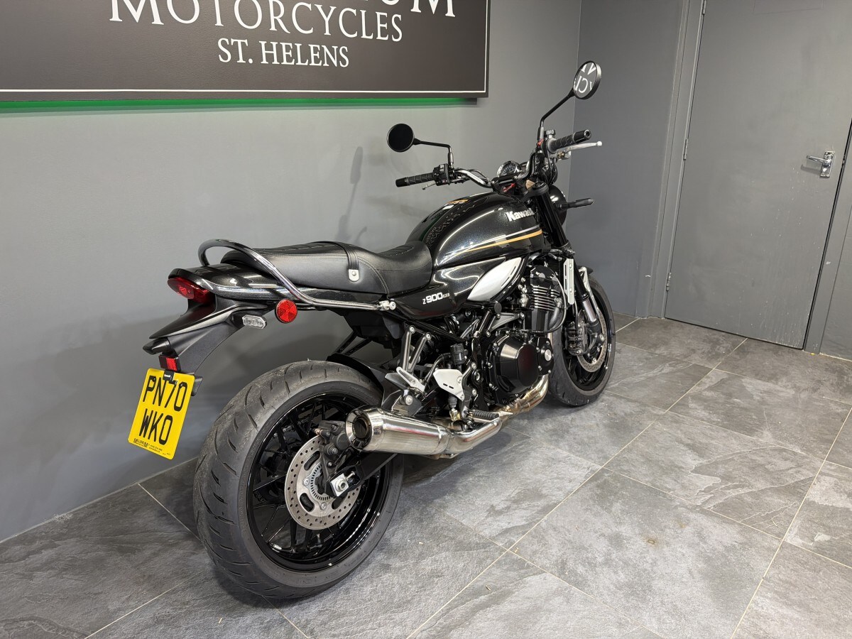 Used Kawasaki ZR 900 CKF 2020 for sale - 78611181: Photo 3