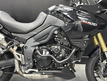 Used Triumph TIGER 1050 2013 for sale - bike-78836276: Photo