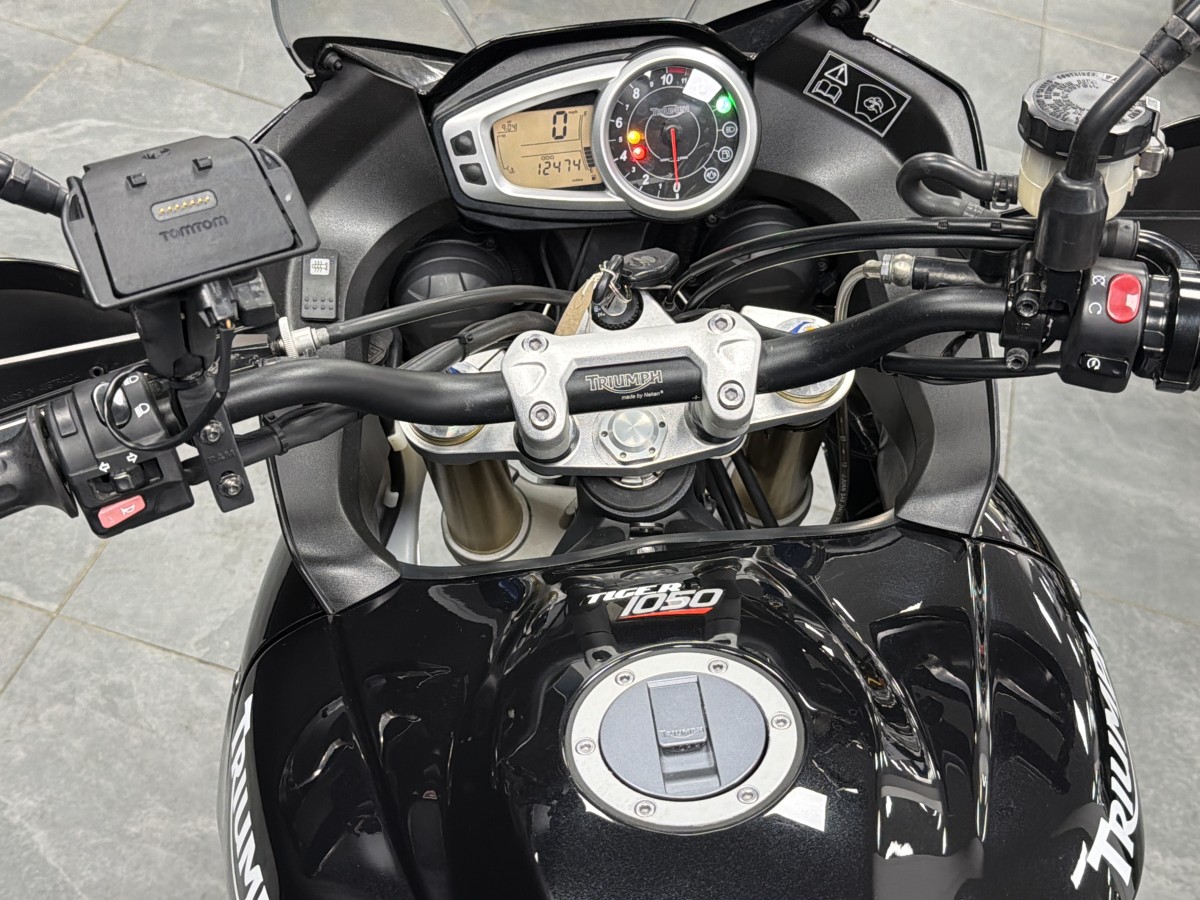 Used Triumph TIGER 1050 2013 for sale - 78836276: Photo 7