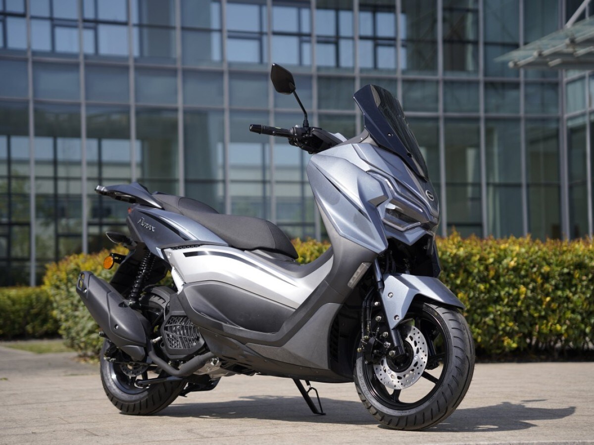 Used MG AMAX 125 for sale - 78394750: Photo 5