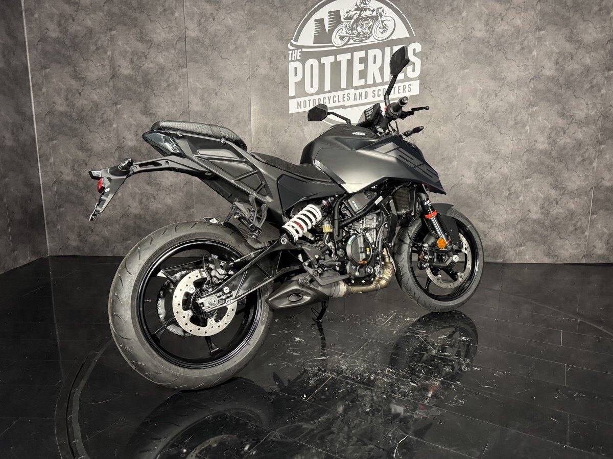 Used KTM Duke 125 for sale - 78579124: Photo 3
