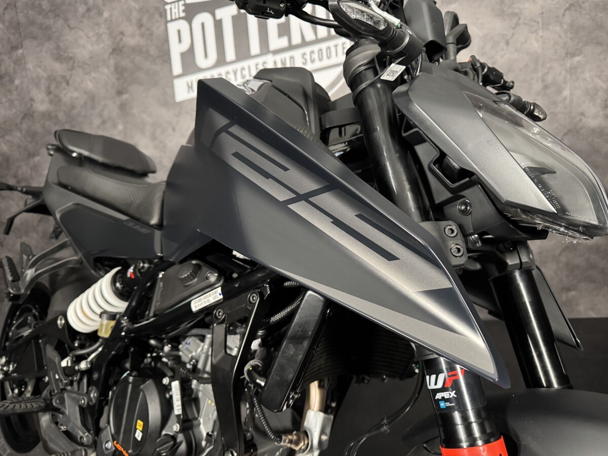 Used KTM Duke 125 for sale - 78579124: Photo 8
