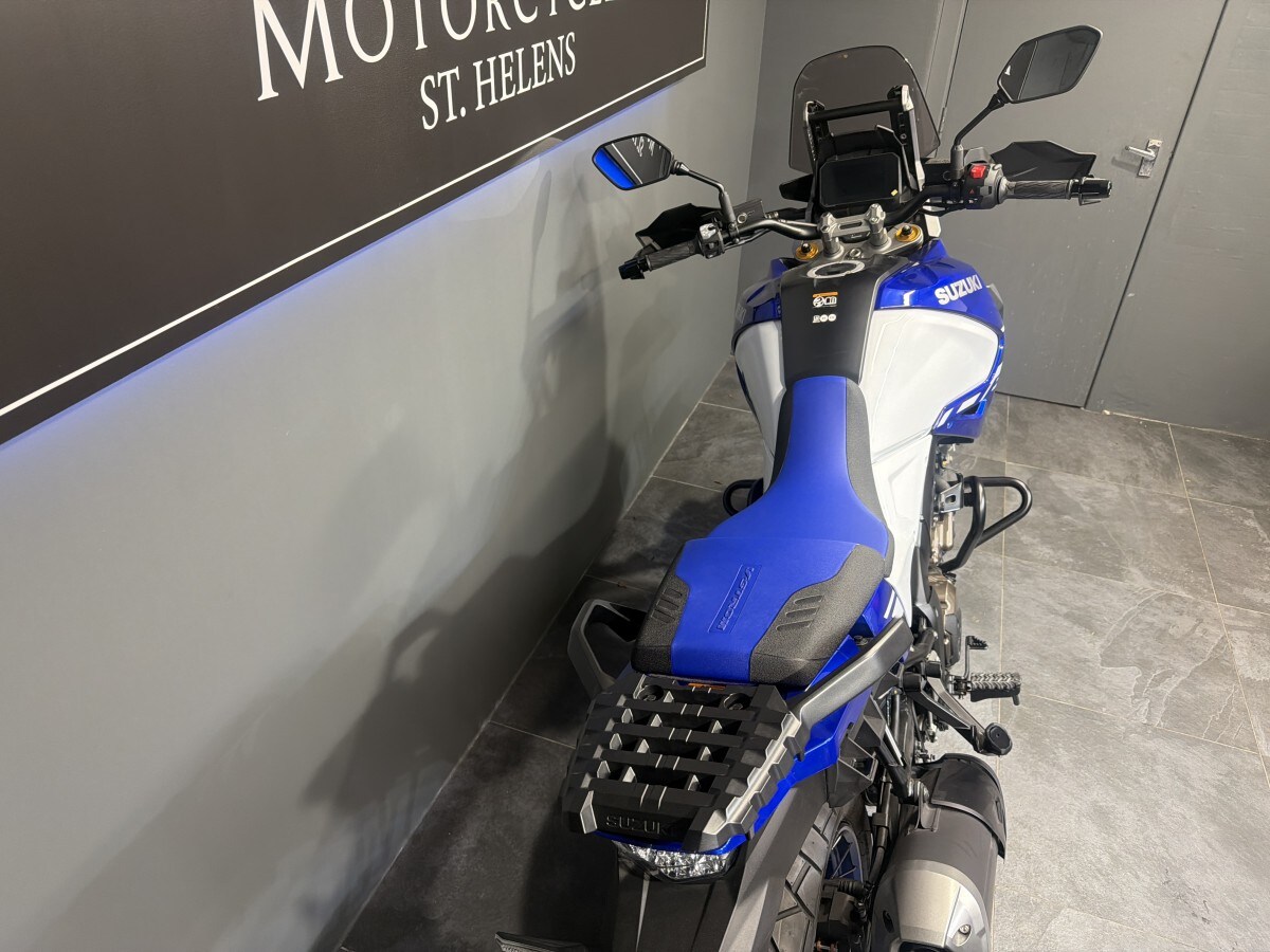 Used Suzuki SUZUKI V-Strom 1050 DE 2023 for sale - 78395719: Photo 11