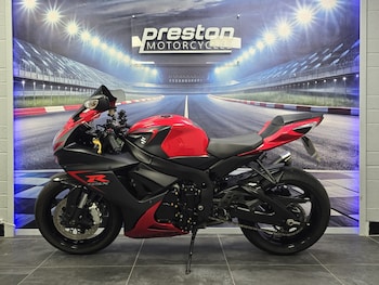 Used Suzuki GSX-R600 L6 2016 for sale - bike-79163431: Photo