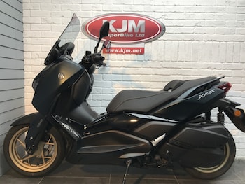 Used Yamaha X -MAX TECH MAX 300 2024 for sale - bike-78393955: Photo