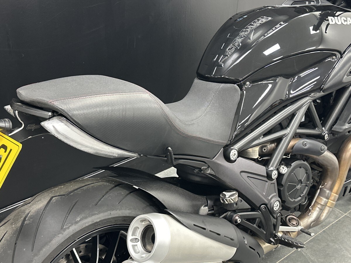 Used Ducati Diavel 2012 for sale - 78395563: Photo 6