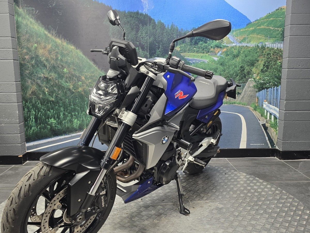 Used BMW F 900 R SE 2021 for sale - 78393451: Photo 3