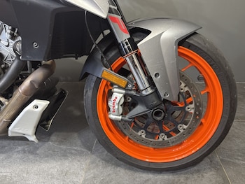 Used KTM 1290 SUPERDUKE GT 18 2019 for sale - bike-78394561: Photo