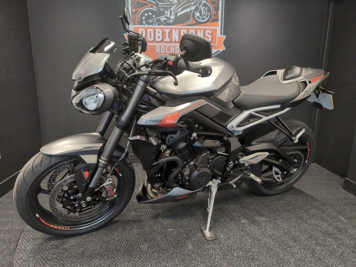 Used Triumph STREET TRIPLE RS 2024 for sale - 78396819: Photo 6