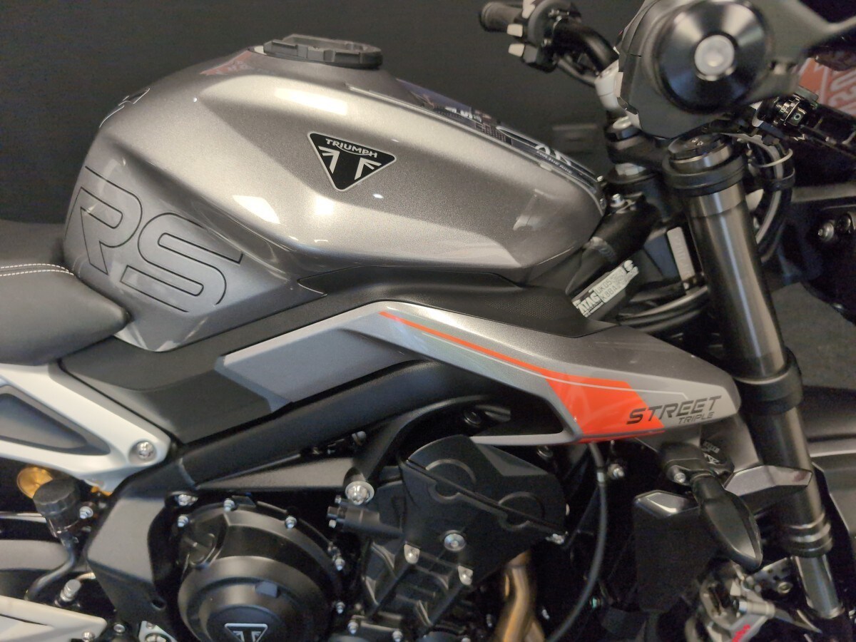 Used Triumph STREET TRIPLE RS 2024 for sale - 78396819: Photo 9