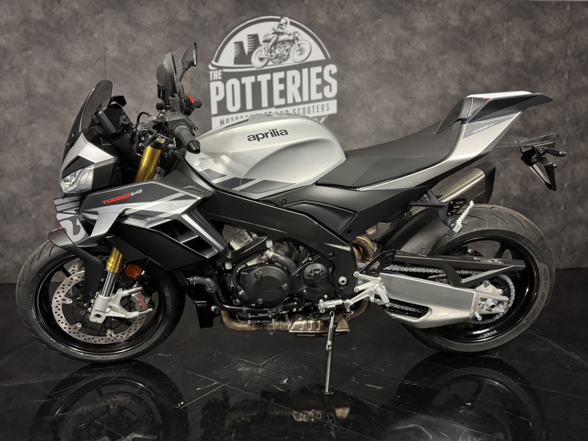 Used Aprilia Tuono 1100 (SHOP SOILED) for sale - 78397215: Photo 7