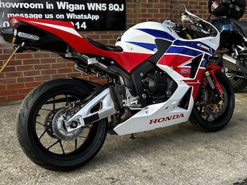 Used Honda CBR 600 RR RA-D 2016 for sale - bike-78579155: Photo