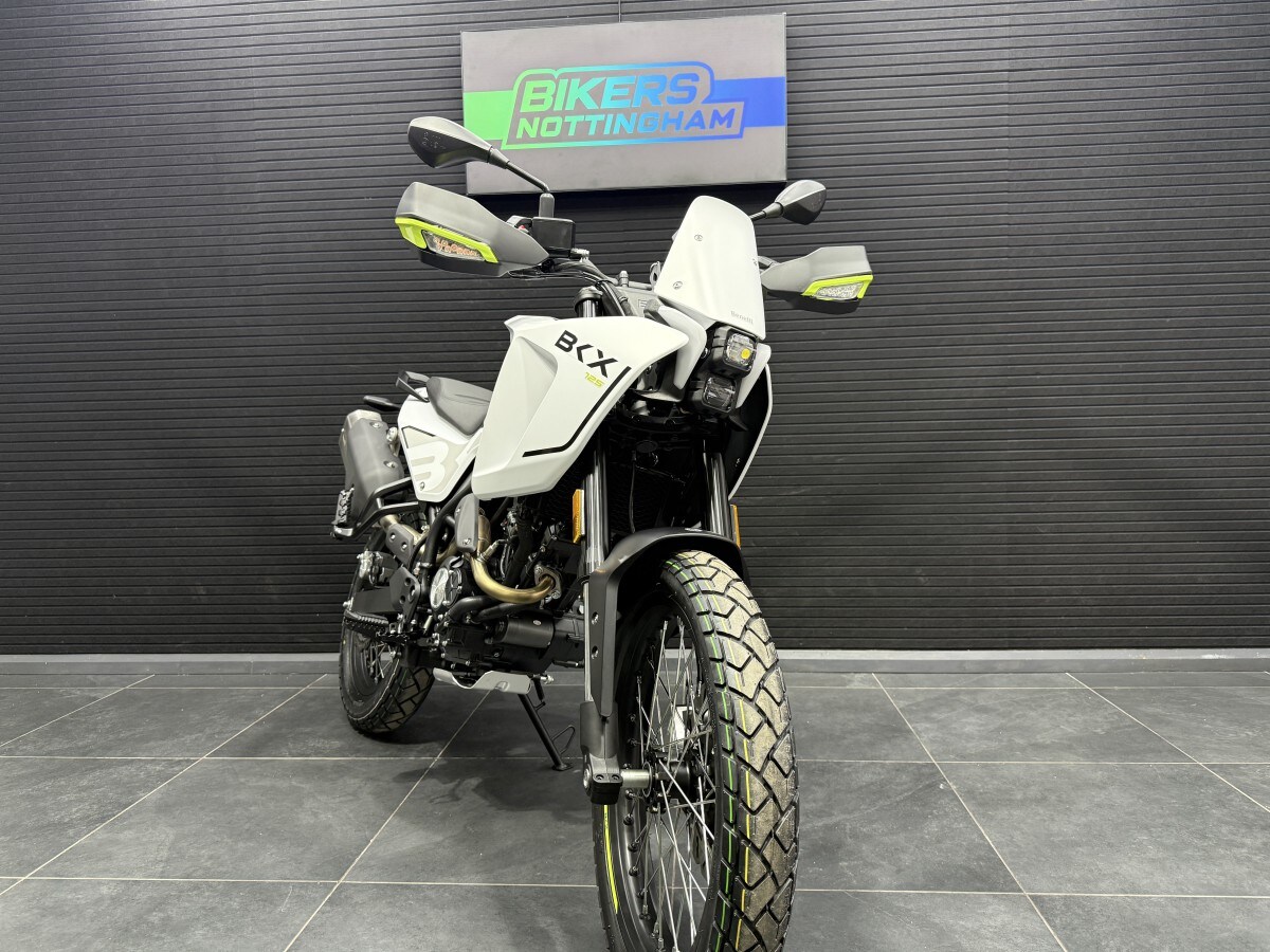 Used Benelli BKX 125 for sale - 78393391: Photo 9