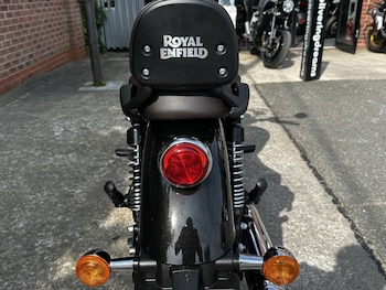 Used Royal Enfield METEOR 350 2023 for sale - bike-78722645: Photo