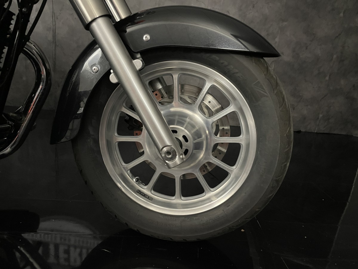 Used Triumph BONNEVILLE AMERICA 2014 for sale - 78397673: Photo 2