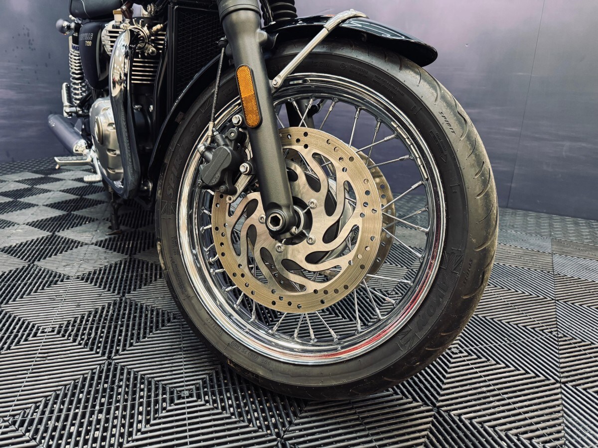 Used Triumph BONNEVILLE T120 2020 for sale - 78396230: Photo 13