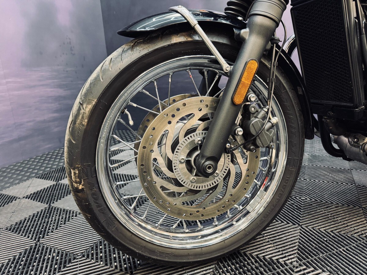 Used Triumph BONNEVILLE T120 2020 for sale - 78396230: Photo 14