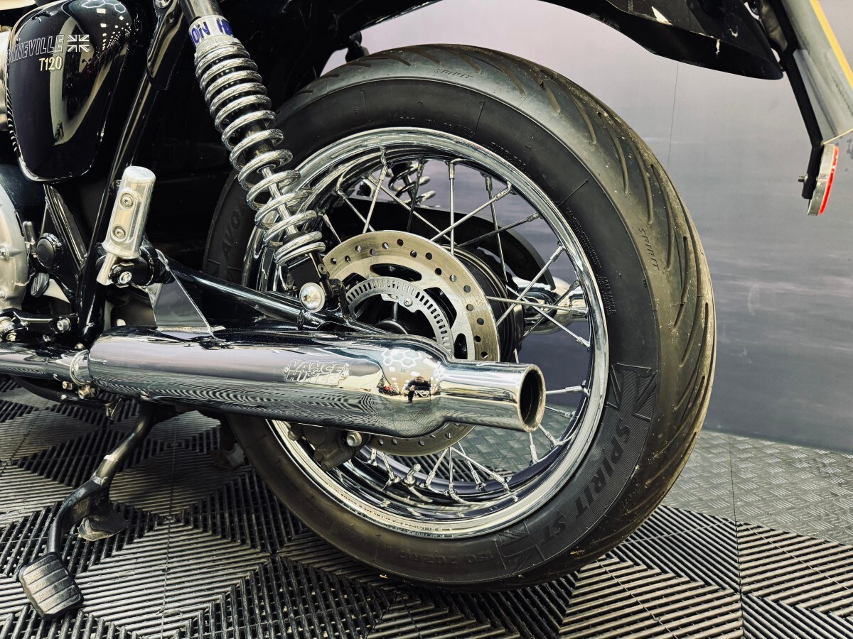 Used Triumph BONNEVILLE T120 2020 for sale - 78396230: Photo 15