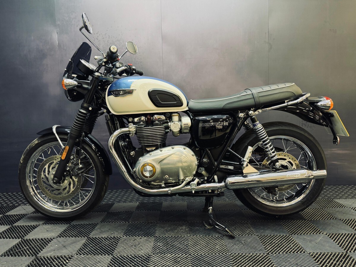 Used Triumph BONNEVILLE T120 2020 for sale - 78396230: Photo 3