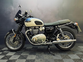 Used Triumph BONNEVILLE T120 2020 for sale - bike-78396230: Photo