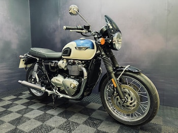 Used Triumph BONNEVILLE T120 2020 for sale - bike-78396230: Photo
