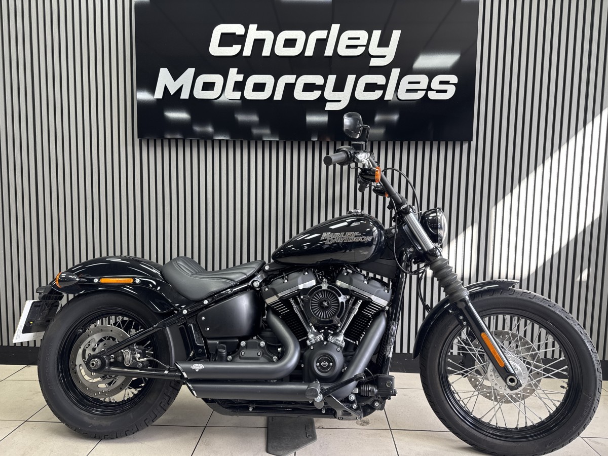 Used Harley-Davidson STREET BOB FXXB 1745 19 2019 for sale - 78395548: Photo 2