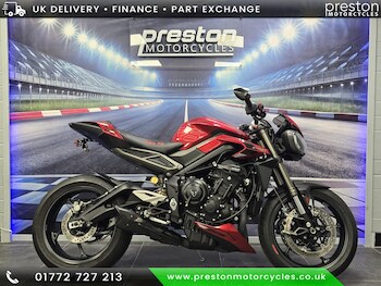Used Triumph STREET TRIPLE RS 2024 for sale - bike-78876742: Photo
