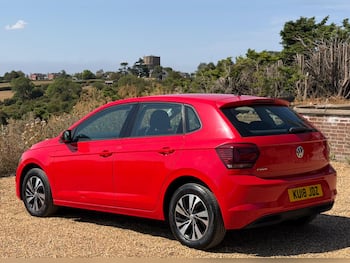Used Volkswagen Polo 2018 for sale - 79794372: Photo