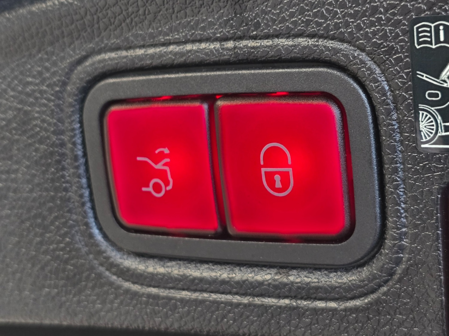 Used Mercedes-Benz C Class 2023 for sale - 76785438: Photo 26