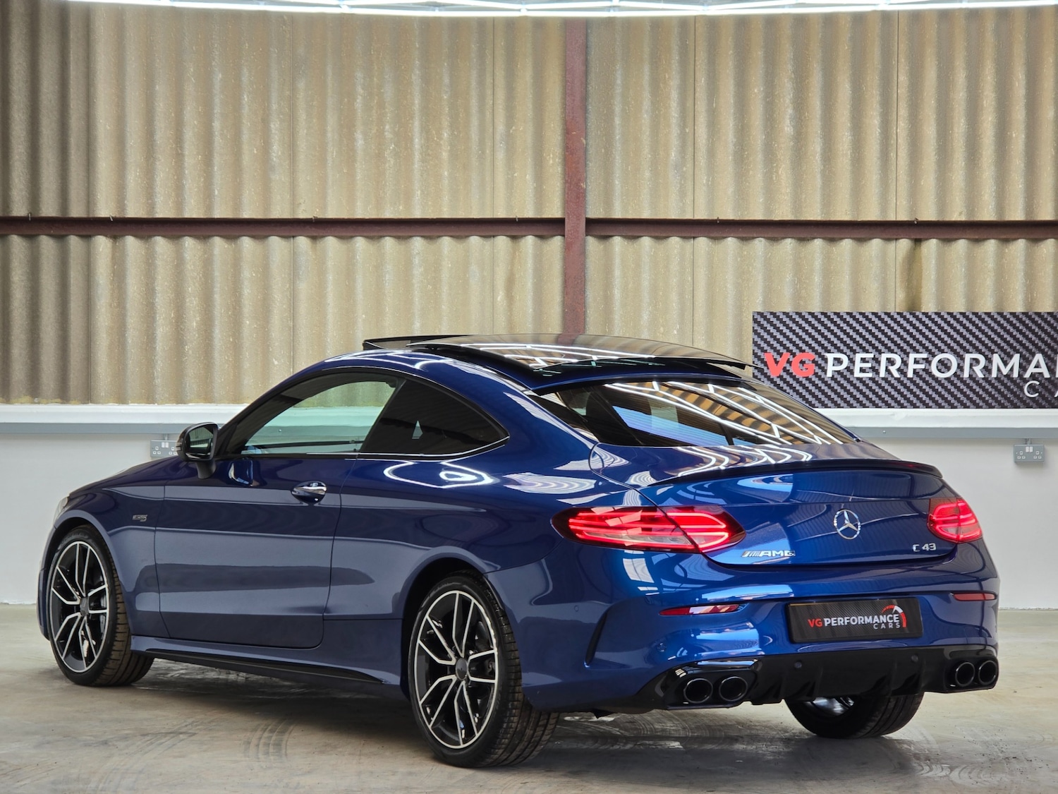 Used Mercedes-Benz C Class 2023 for sale - 76785438: Photo 4