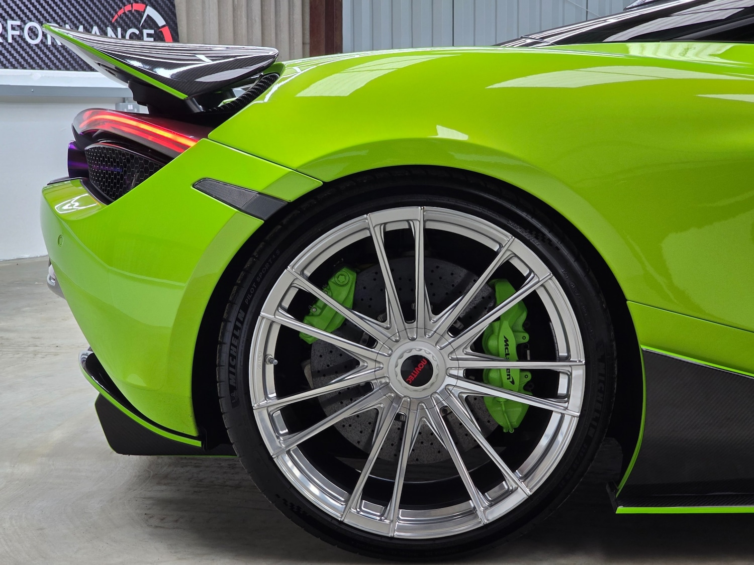 Used McLaren 720S 2019 for sale - 76785435: Photo 11