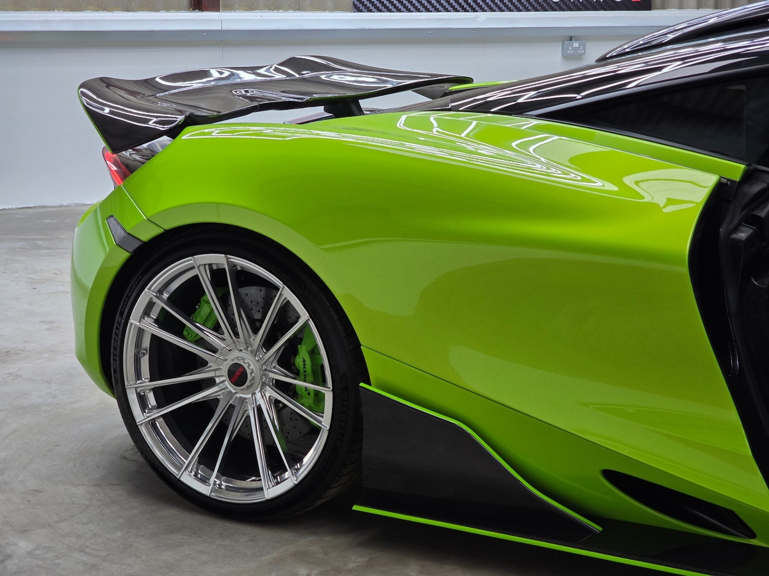 Used McLaren 720S 2019 for sale - 76785435: Photo 12