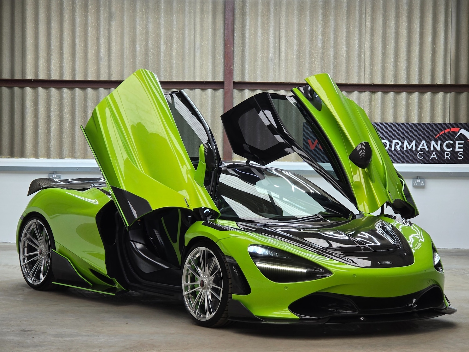 Used McLaren 720S 2019 for sale - 76785435: Photo 3