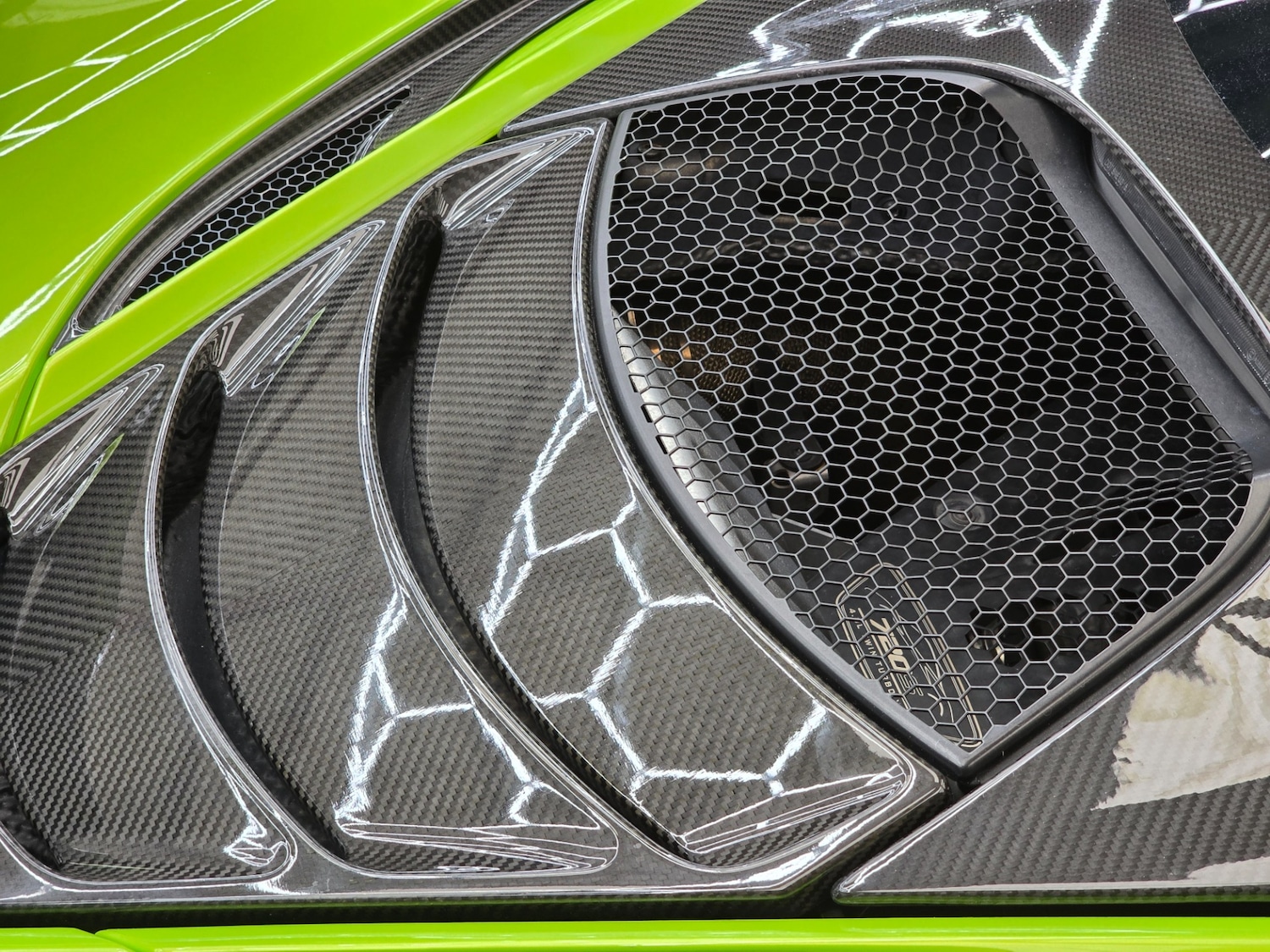 Used McLaren 720S 2019 for sale - 76785435: Photo 8