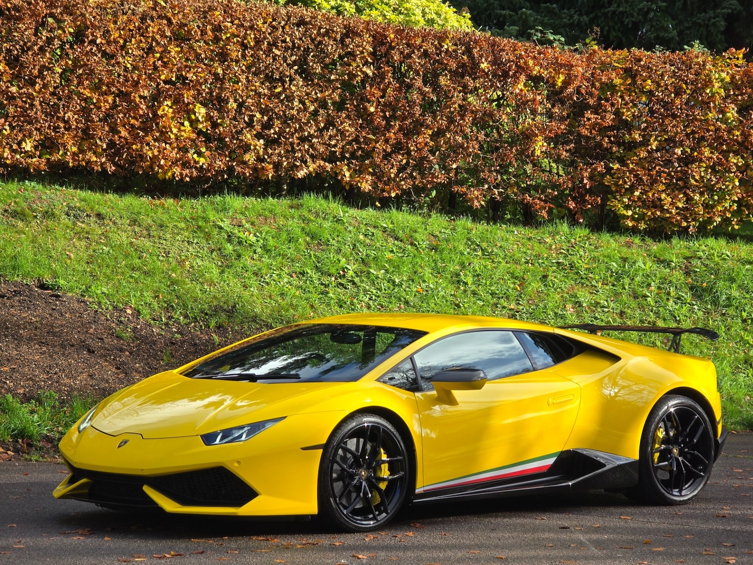 Used Lamborghini Huracan 2014 for sale - 76571382: Photo 2