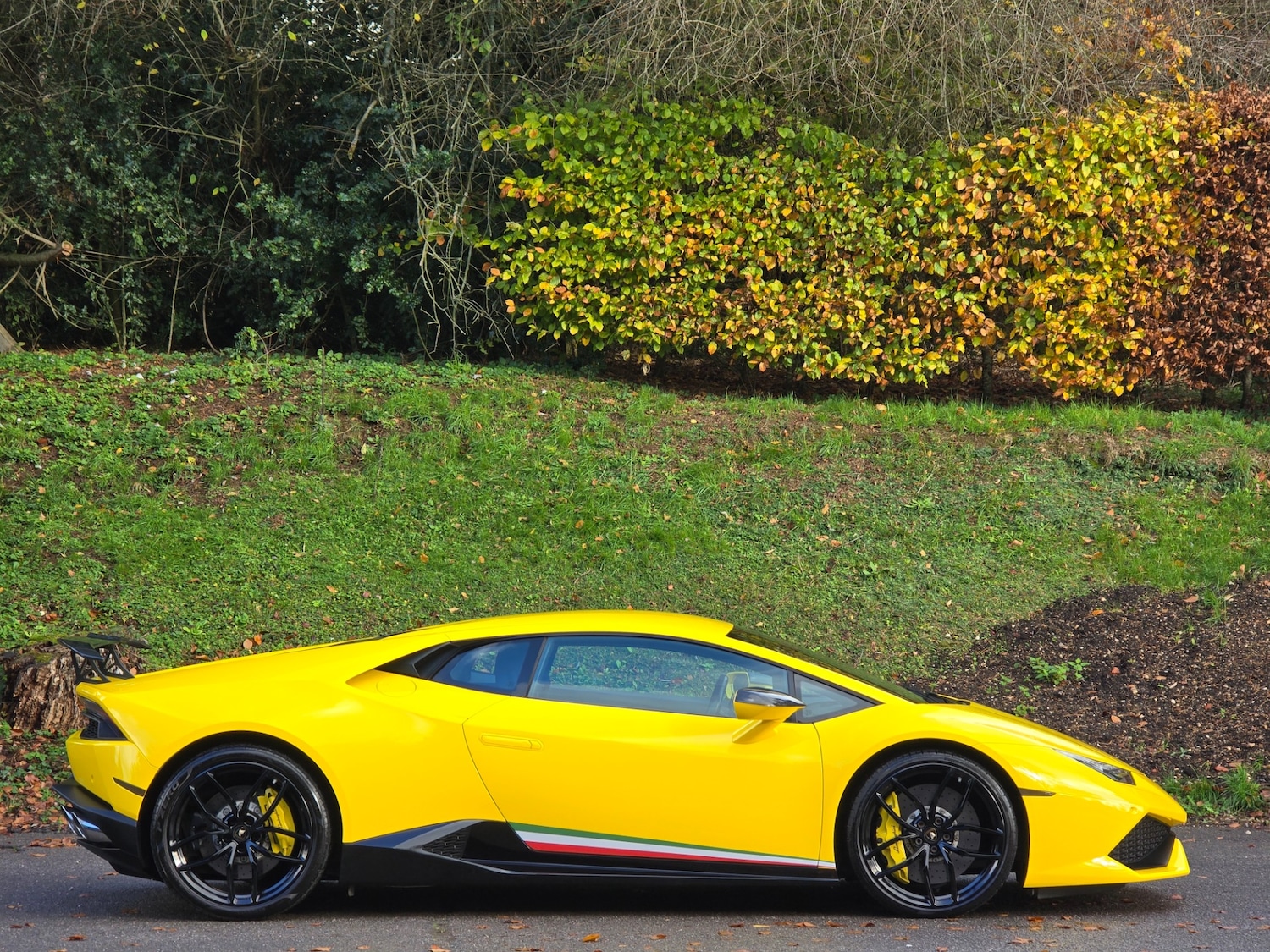 Used Lamborghini Huracan 2014 for sale - 76571382: Photo 5