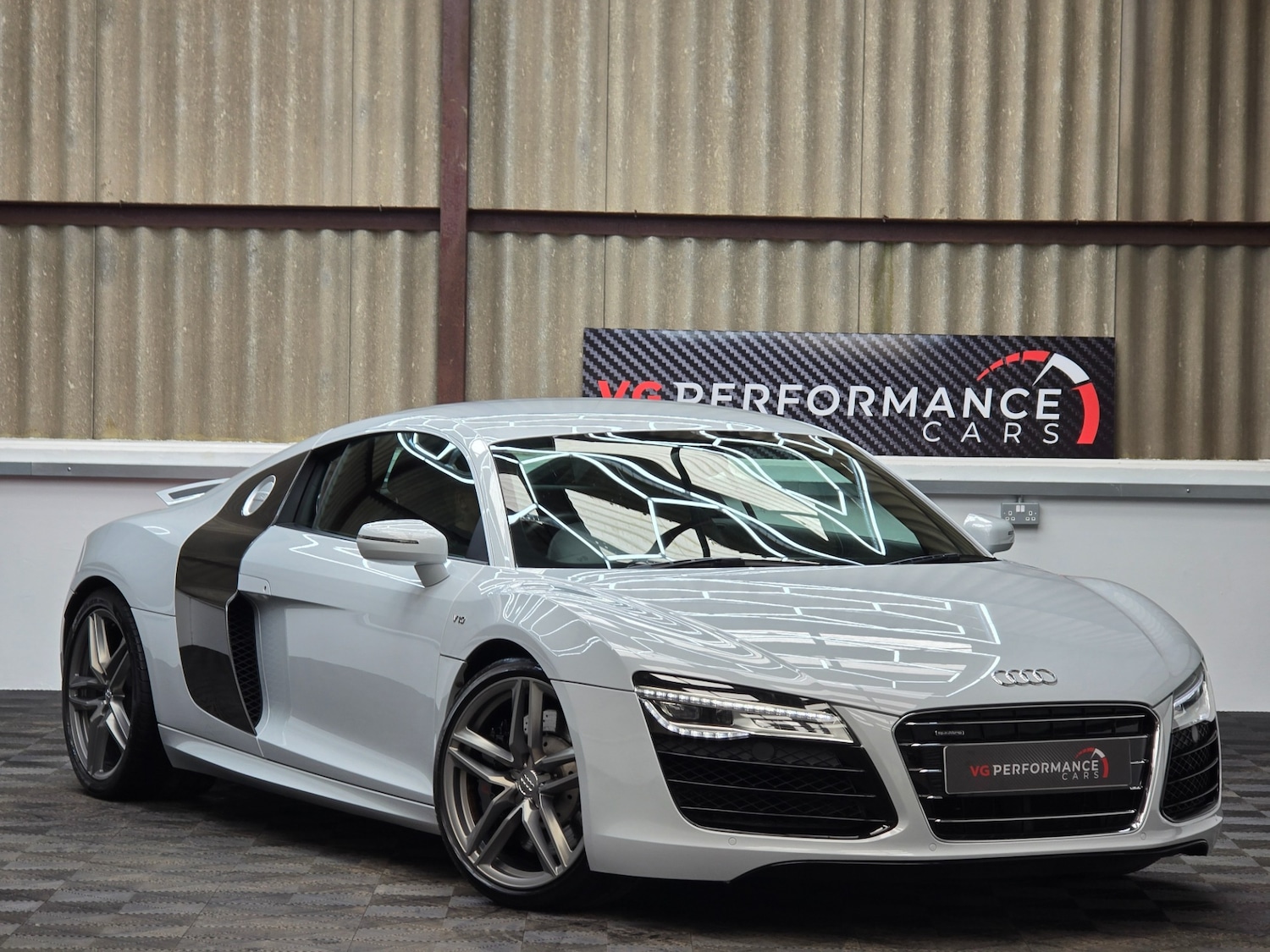 Used Audi R8 2014 for sale - 77881426: Photo 1