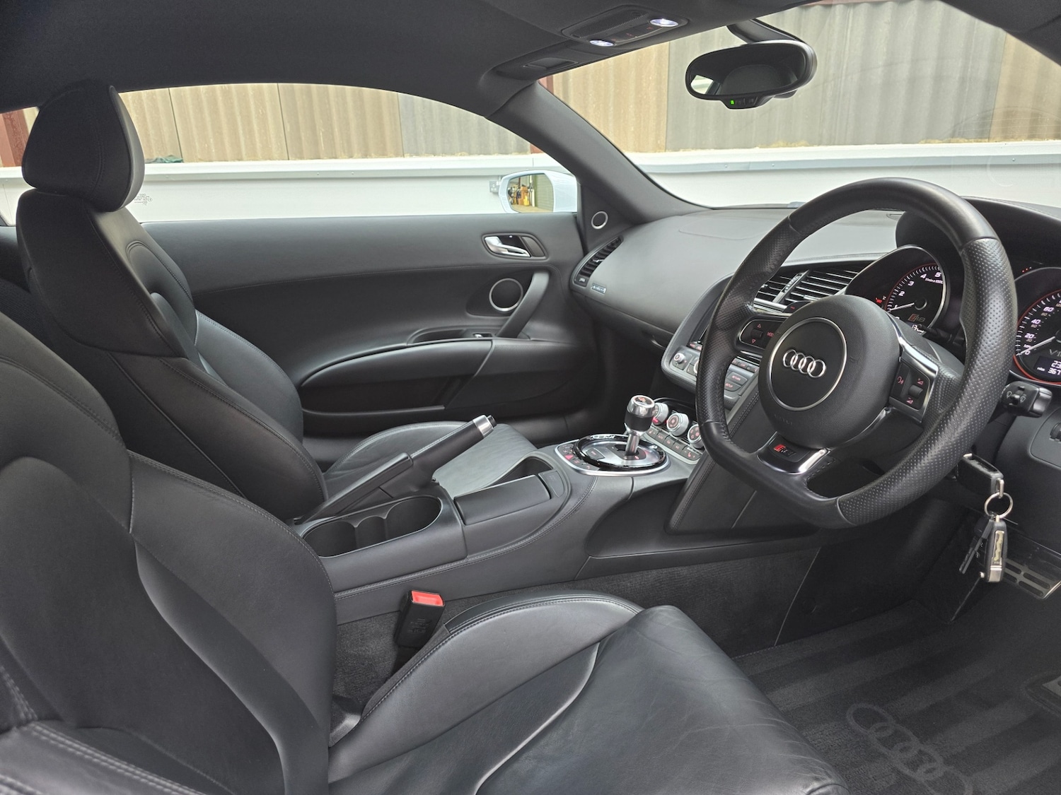 Used Audi R8 2014 for sale - 77881426: Photo 15